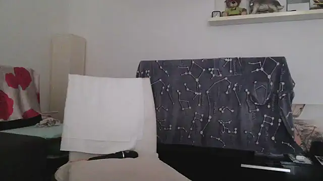 Snapshot of fragrance72 chatting on September 20, 2025, 6:07 am fragrance72 online show from September 20, 2025, 6:07 am