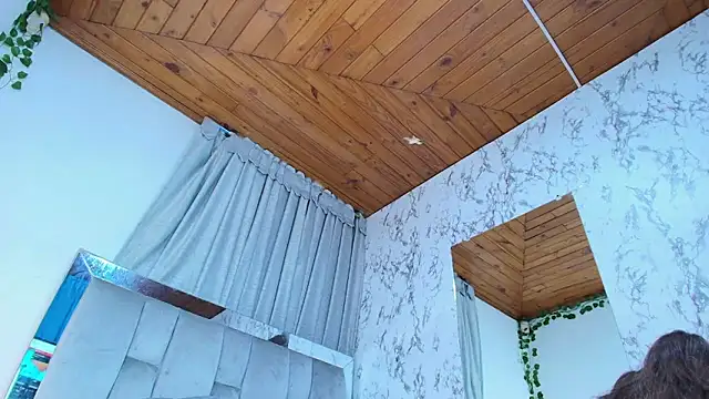 Eda Bonne online show from March 1, 2026, 12:49 pm