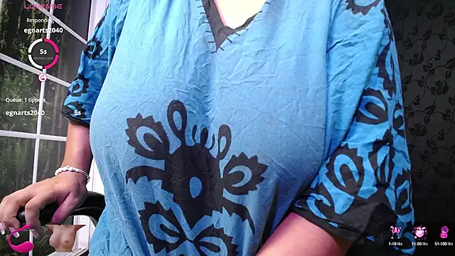 Snapshot of kalpanaaishaa chatting on September 24, 2025, 10:11 am kalpanaaishaa online show from September 24, 2025, 10:11 am