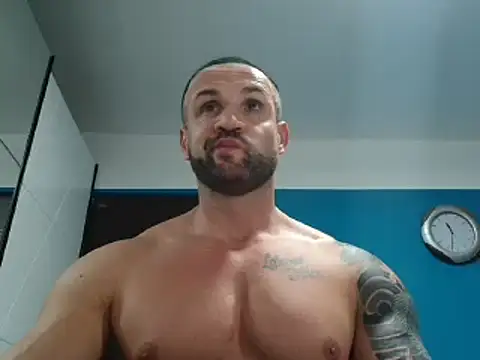 Magnificmuscles89 online show from January 18, 2025, 9:34 pm