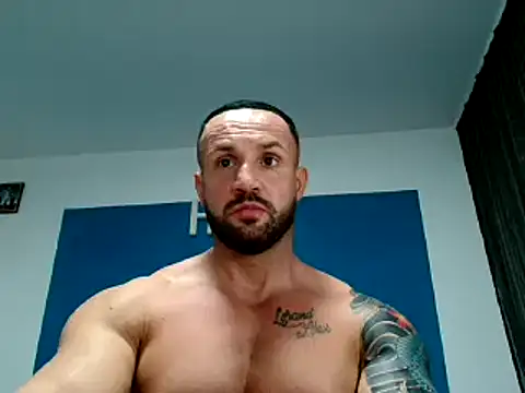 Magnificmuscles89 online show from February 2, 2025, 9:23 pm