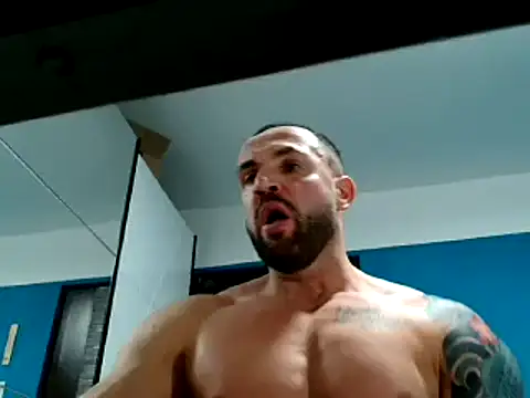 Magnificmuscles89 online show from February 5, 2025, 1:54 pm
