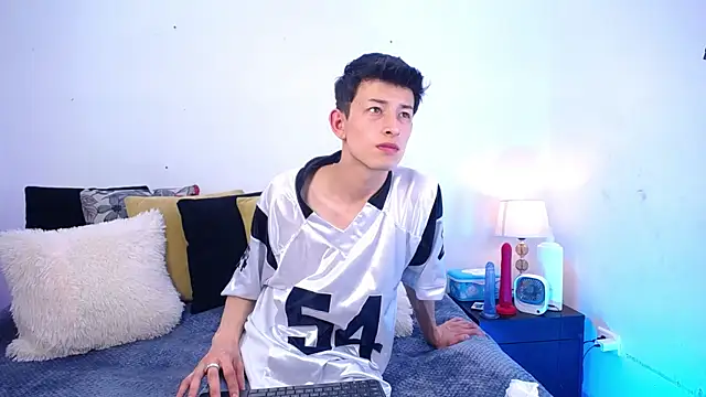 MaikCarver online show from September 30, 2025, 3:45 am