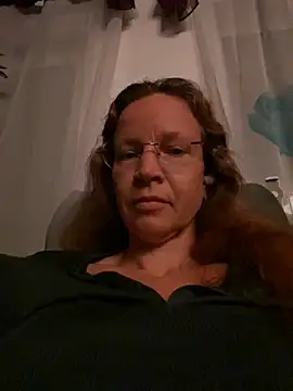 AnnikaRose online show from October 6, 2025, 5:52 am