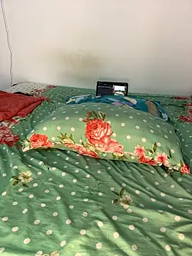 boypussyfist online show from April 18, 2026, 5:10 am