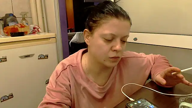 Snapshot of AdriannaLily chatting on January 15, 2025, 9:09 pm AdriannaLily online show from January 15, 2025, 9:09 pm
