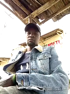 Snapshot of Brian_johns chatting on January 10, 2025, 7:04 am Brian johns online show from January 10, 2025, 7:04 am