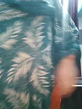 Snapshot of Aishwaryaa_69 chatting on September 20, 2025, 2:44 pm Aishwaryaa 69 online show from September 20, 2025, 2:44 pm