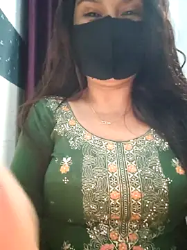 Aishwaryaa 69 online show from March 3, 2025, 8:41 am