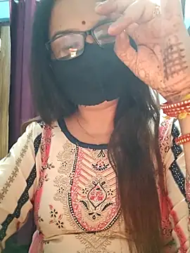 Snapshot of Aishwaryaa_69 chatting on October 23, 2025, 4:16 pm Aishwaryaa 69 online show from October 23, 2025, 4:16 pm