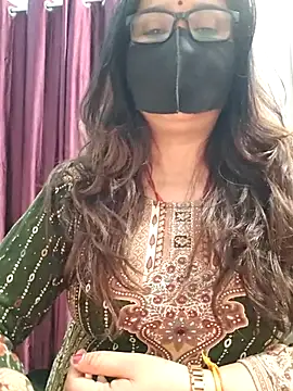 Snapshot of Aishwaryaa_69 chatting on February 26, 2026, 6:13 am Aishwaryaa 69 online show from February 26, 2026, 6:13 am