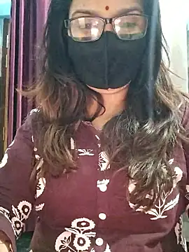 Snapshot of Aishwaryaa_69 chatting on January 19, 2026, 8:18 am Aishwaryaa 69 online show from January 19, 2026, 8:18 am