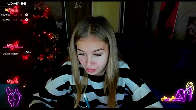  NigoNika online show from December 26, 2024, 11:43 am