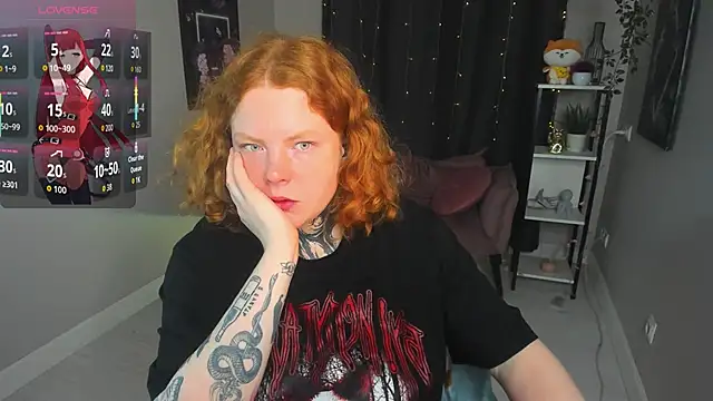 Cassie xKiss online show from September 17, 2025, 8:33 pm