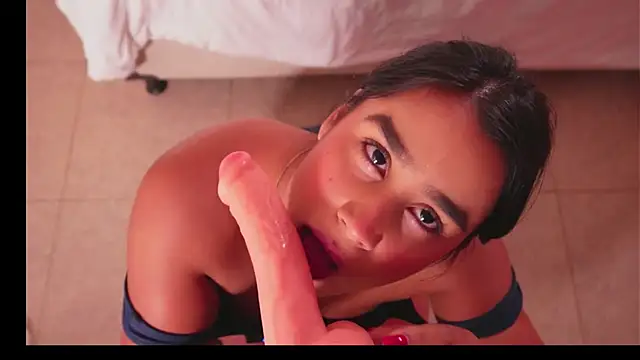 bonniekim  online show from September 19, 2025, 12:14 am