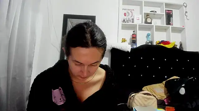 Sweet-Suck69 online show from February 20, 2026, 11:17 pm