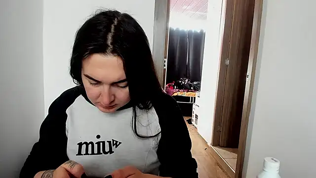 Sweet-Suck69 online show from January 31, 2025, 9:59 pm