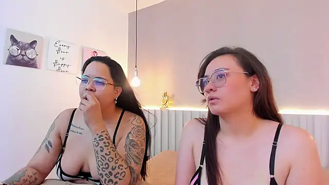 naughtylesbians   online show from March 5, 2025, 3:08 am
