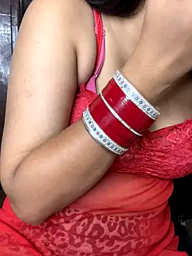 Snapshot of Cute-Russian chatting on October 9, 2025, 4:24 am Cute-Russian online show from October 9, 2025, 4:24 am