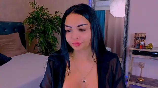 MichelleReys online show from October 19, 2025, 7:16 pm