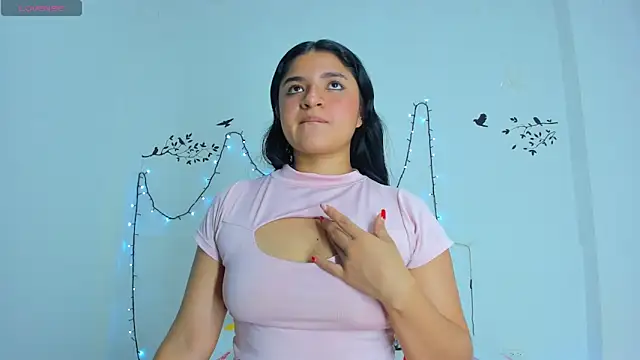 ayheleensexygirl1 online show from February 1, 2025, 2:58 am