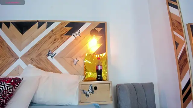 Kathaleiya Ozz online show from October 4, 2025, 9:27 pm