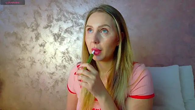 Snapshot of lexy_a chatting on February 10, 2026, 6:01 am lexy a online show from February 10, 2026, 6:01 am