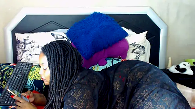 Snapshot of Bulkyyass chatting on March 15, 2025, 3:06 pm Bulkyyass online show from March 15, 2025, 3:06 pm