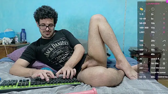 Snapshot of Morpheus-the-oniro chatting on October 31, 2025, 11:33 pm Morpheus-the-oniro online show from October 31, 2025, 11:33 pm