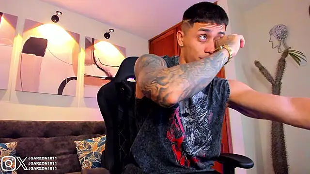 Snapshot of _joansoto chatting on February 5, 2026, 12:34 pm joansoto online show from February 5, 2026, 12:34 pm