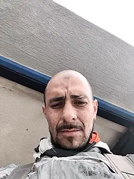 fire menxxx001 online show from February 4, 2026, 7:09 pm