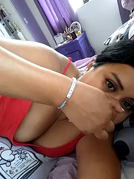 Snapshot of KasiaVenus_ chatting on February 16, 2025, 1:27 pm KasiaVenus  online show from February 16, 2025, 1:27 pm