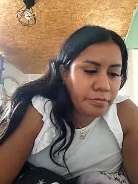 Snapshot of KasiaVenus_ chatting on February 16, 2025, 6:32 pm KasiaVenus  online show from February 16, 2025, 6:32 pm