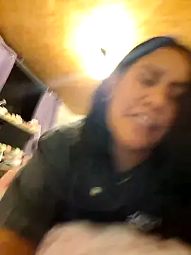 Snapshot of KasiaVenus_ chatting on October 4, 2025, 4:14 am KasiaVenus  online show from October 4, 2025, 4:14 am