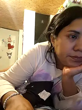 Snapshot of KasiaVenus_ chatting on February 1, 2025, 5:18 am KasiaVenus  online show from February 1, 2025, 5:18 am