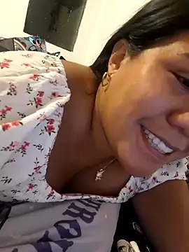 Snapshot of KasiaVenus_ chatting on January 21, 2025, 1:08 am KasiaVenus  online show from January 21, 2025, 1:08 am