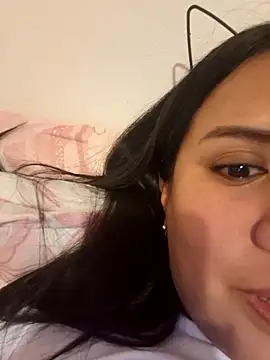 Snapshot of KasiaVenus_ chatting on November 2, 2025, 4:39 am KasiaVenus  online show from November 2, 2025, 4:39 am