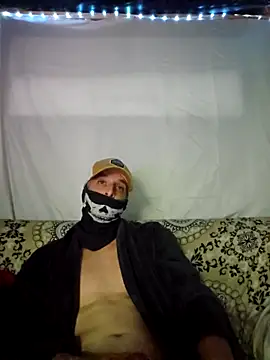 Cadillacninja online show from October 30, 2025, 8:23 am