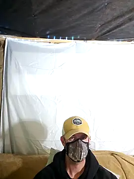 Cadillacninja online show from October 28, 2025, 5:39 am