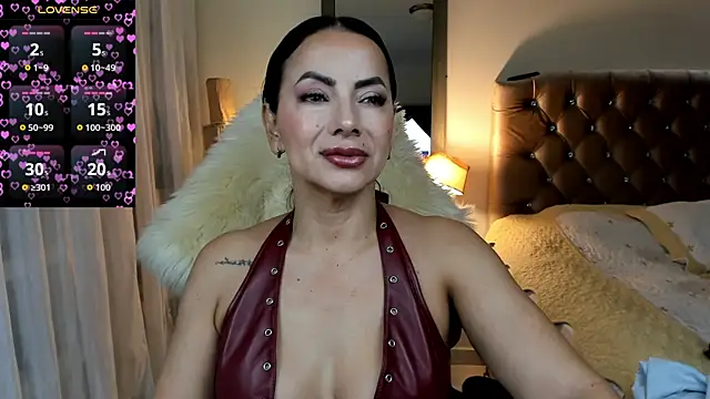 veronika naughty online show from July 22, 2026, 2:41 pm