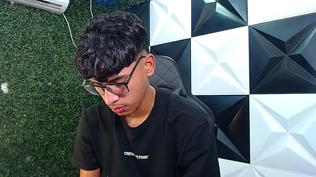 Snapshot of allens_joe chatting on March 9, 2025, 2:21 pm allens joe online show from March 9, 2025, 2:21 pm