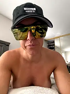 Snapshot of mrs__unknown chatting on September 15, 2025, 3:56 pm mrs unknown online show from September 15, 2025, 3:56 pm