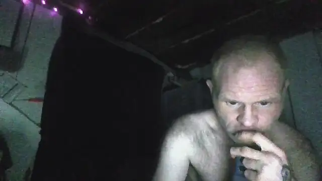 jaxx12369 online show from January 17, 2026, 5:27 pm