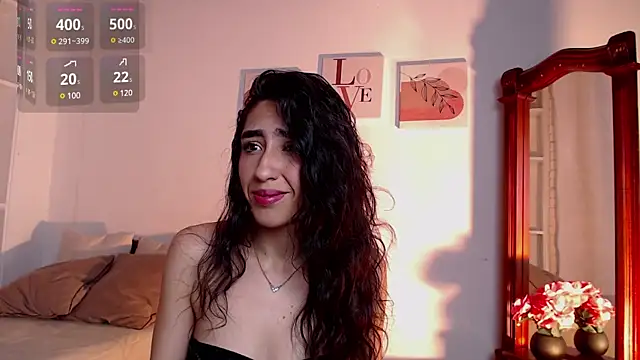 Snapshot of madisex_s chatting on March 7, 2025, 2:12 pm madisex s online show from March 7, 2025, 2:12 pm