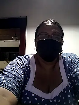 FemMom online show from October 5, 2025, 3:25 pm