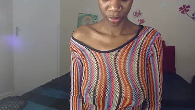 Snapshot of Blacktittiex02 chatting on October 21, 2025, 9:36 pm Blacktittiex02 online show from October 21, 2025, 9:36 pm