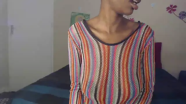 Snapshot of Blacktittiex02 chatting on October 20, 2025, 7:14 pm Blacktittiex02 online show from October 20, 2025, 7:14 pm