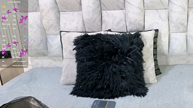 Snapshot of charlotte__G chatting on October 5, 2025, 11:12 am charlotte G online show from October 5, 2025, 11:12 am