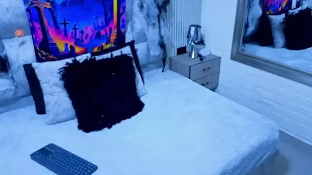 Snapshot of charlotte__G chatting on October 25, 2025, 11:09 am charlotte G online show from October 25, 2025, 11:09 am