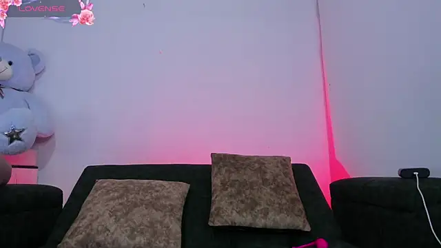 liz 25b online show from February 25, 2026, 4:01 am